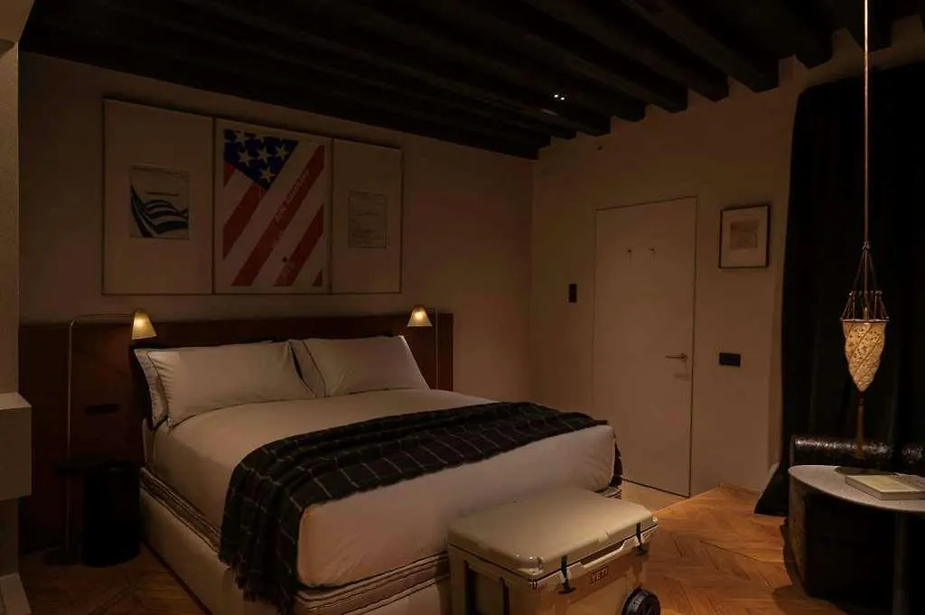 The Venice Venice Hotel