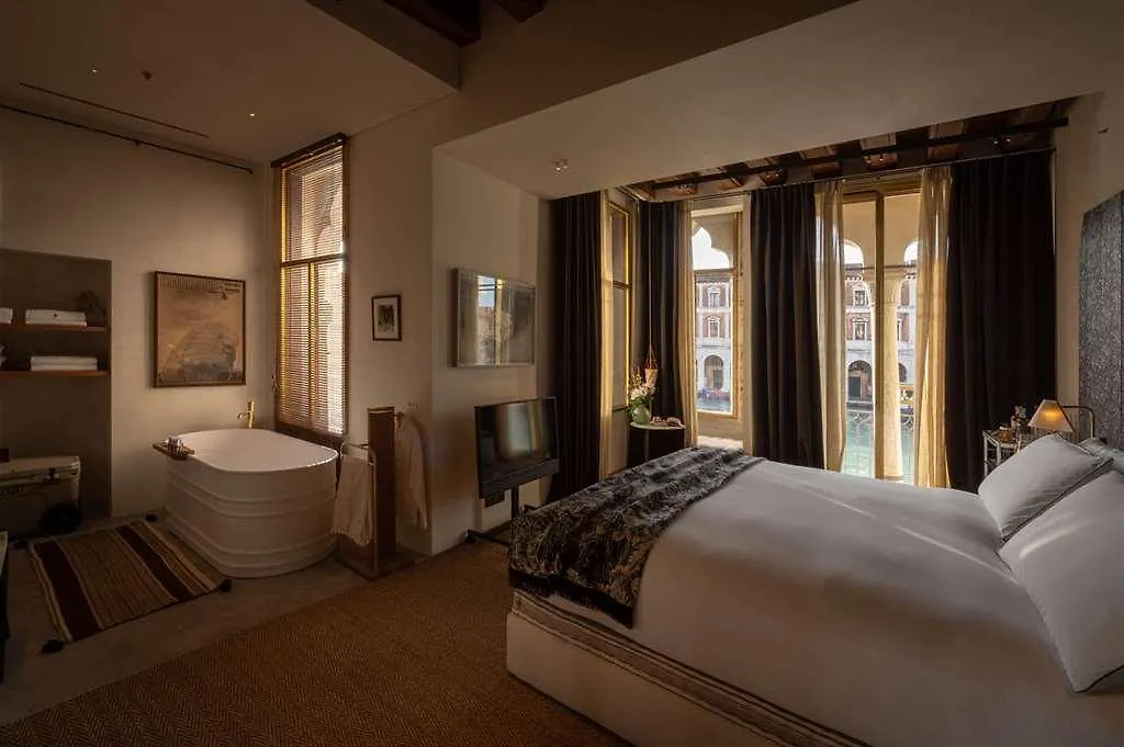 The Venice Venice Hotel